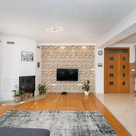 Beautiful Countryside Villa