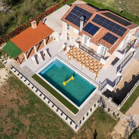 Villa Beautiful Countryside